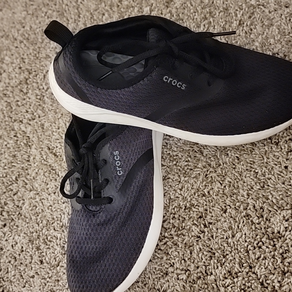 Like new Womens black Crocs